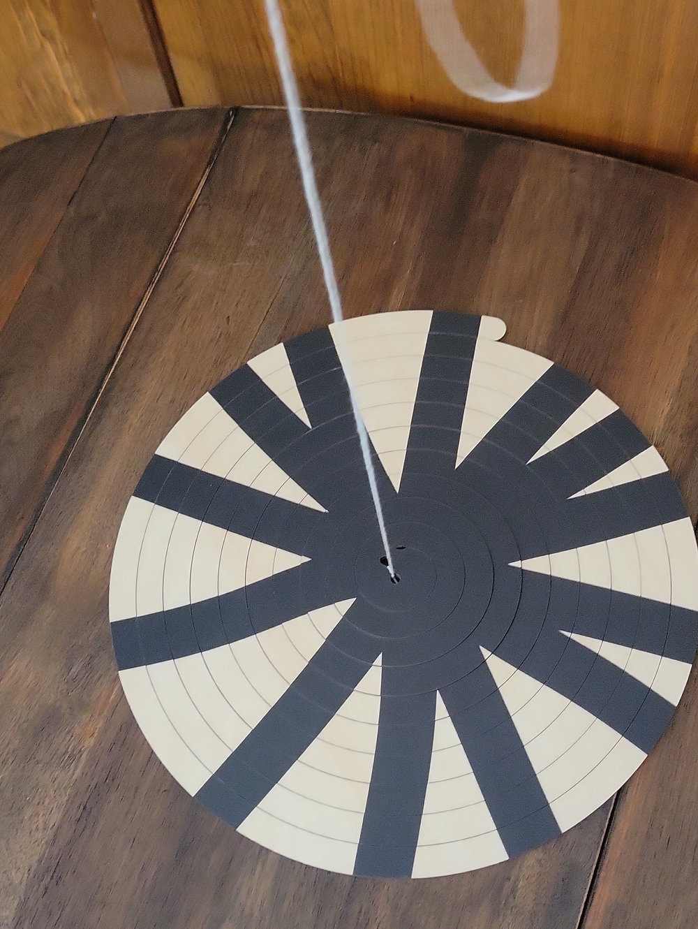 Lovevery The Looker Spiral Mobile - Picture 3 of 6